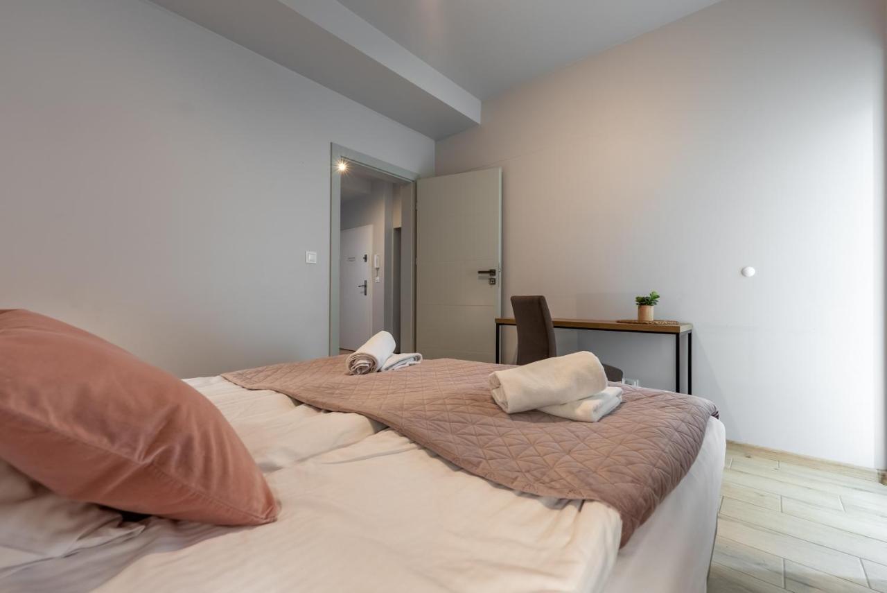 Apartament Zielony Jodlowa - Z Prywatna Sauna! By Dream Apart شتوروك المظهر الخارجي الصورة