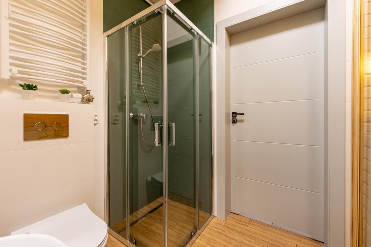 Apartament Zielony Jodlowa - Z Prywatna Sauna! By Dream Apart شتوروك المظهر الخارجي الصورة
